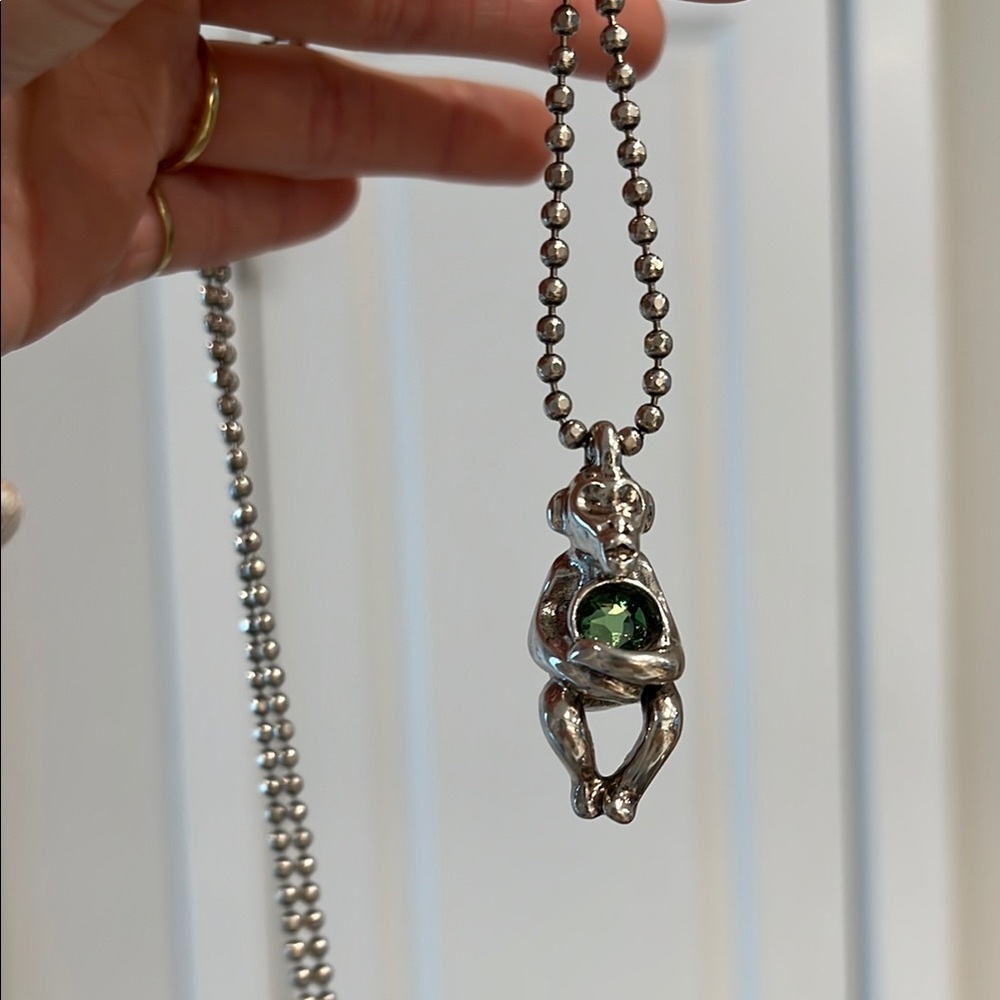 Rare uno de 50 Silver Monkey Pendant Necklace with Green stone